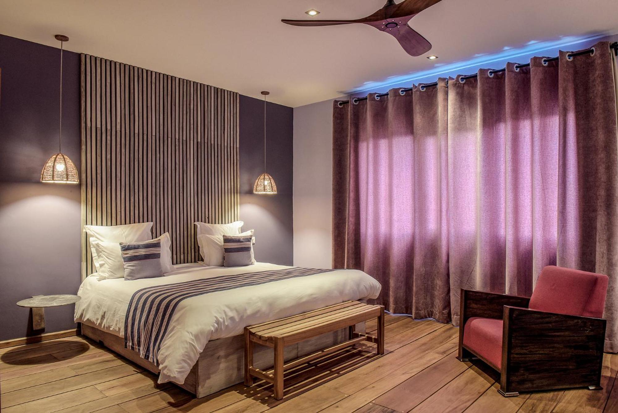 Nosy Manga - Hotel Ivato Airport أنتاناناريفو المظهر الخارجي الصورة